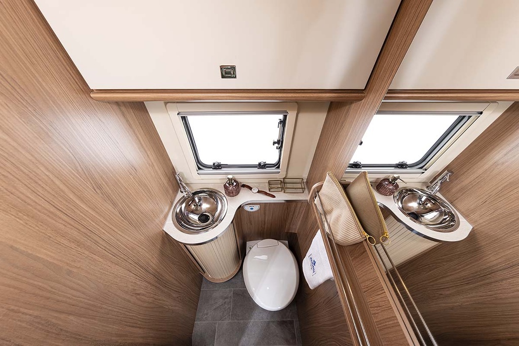 Premium Class Motorhome