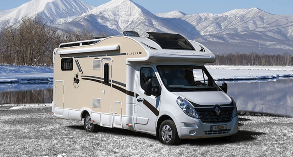 Premium Class Motorhome Ahorn Alaska or similar 